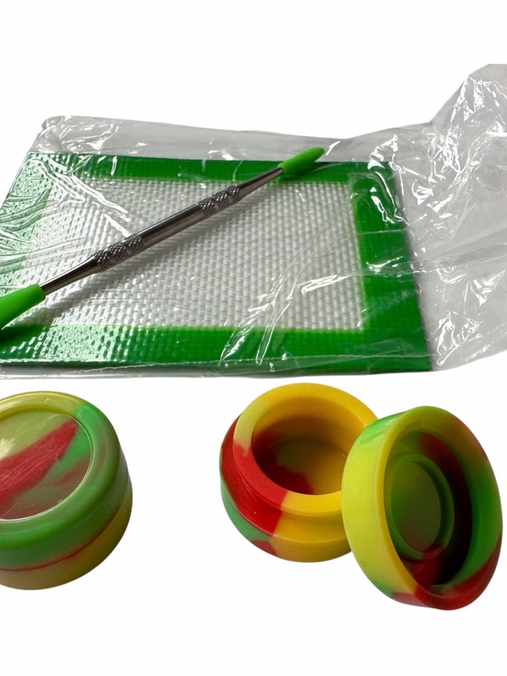 Silicone Container w/ Mat & Tool (never used)